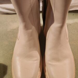 Womens SARTO Boots cream Size 7.5